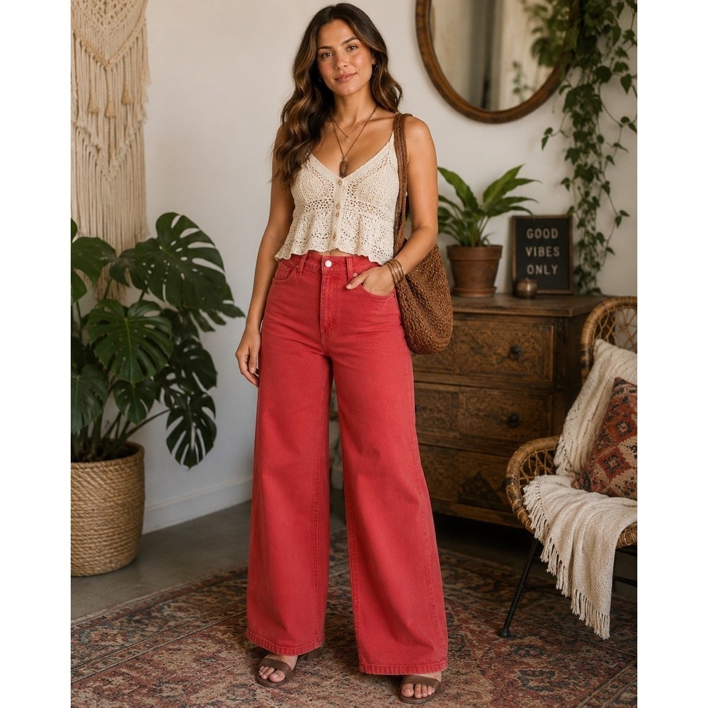 NWT Universal Thread Sailor Wide Leg Red‎ Jeans Size 4 High Rise Wide Leg Pants